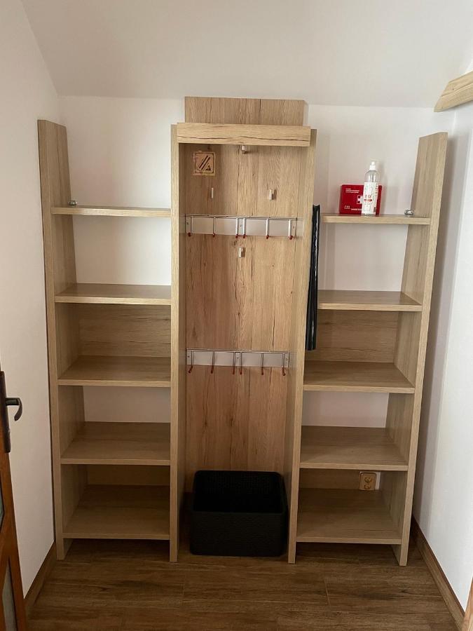 Garage Harrachov Daire Dış mekan fotoğraf
