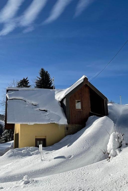 Garage Harrachov Daire Dış mekan fotoğraf